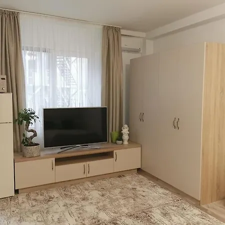 Studio Green Modern! Suceava Exterior foto
