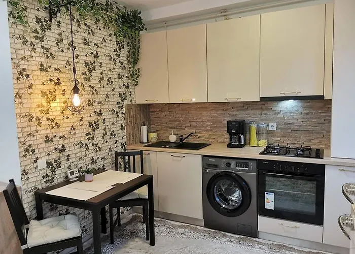 Studio Green Modern!